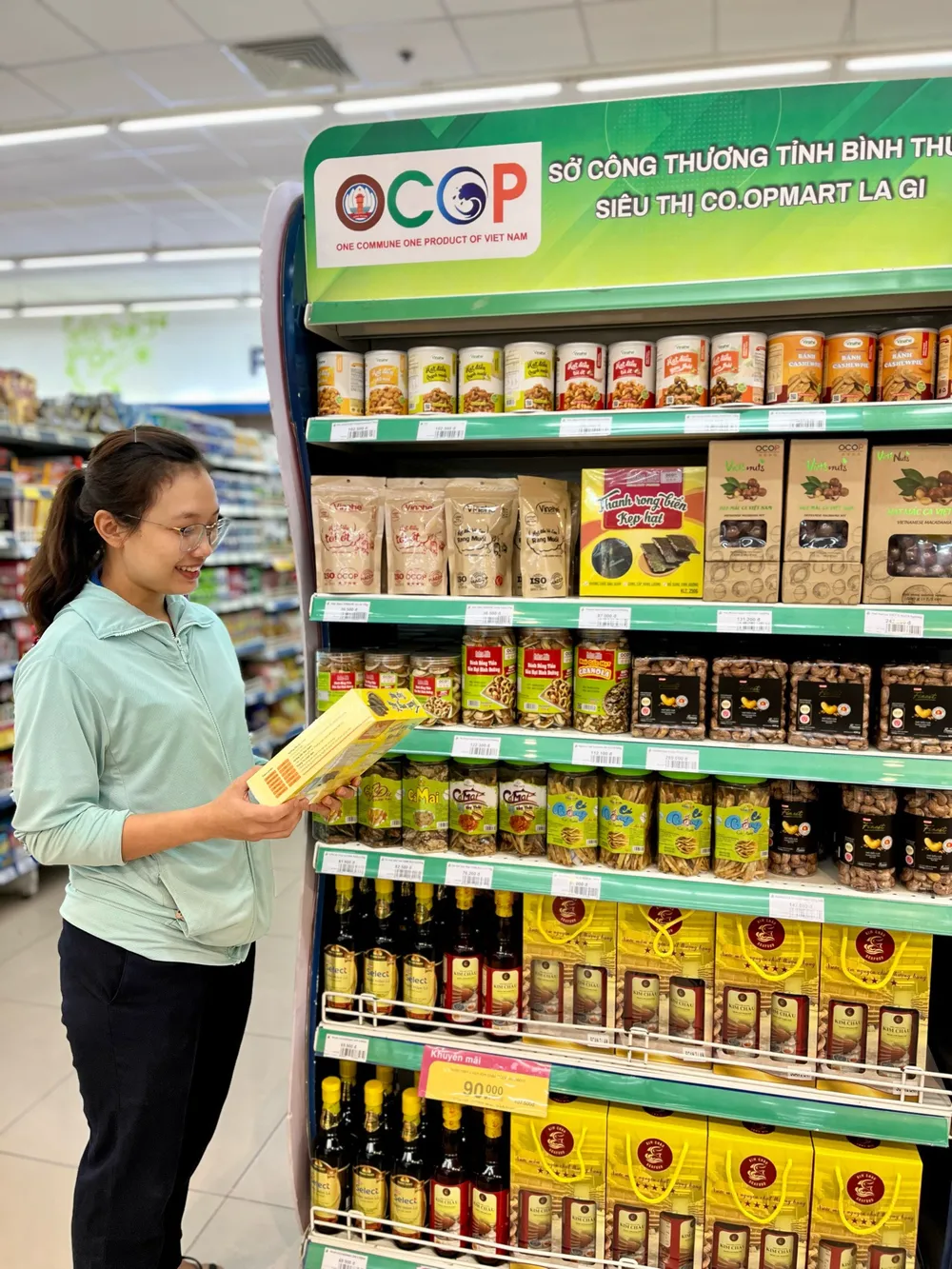 Lễ hội Đồng hành cùng OCOP - Tôn vinh nông sản Việt với hơn 500 mặt hàng OCOP.jpg