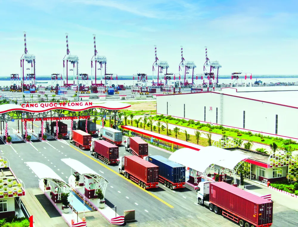 Cang Quoc te Long An san sang khai thac da dang hang hoa (1).jpg