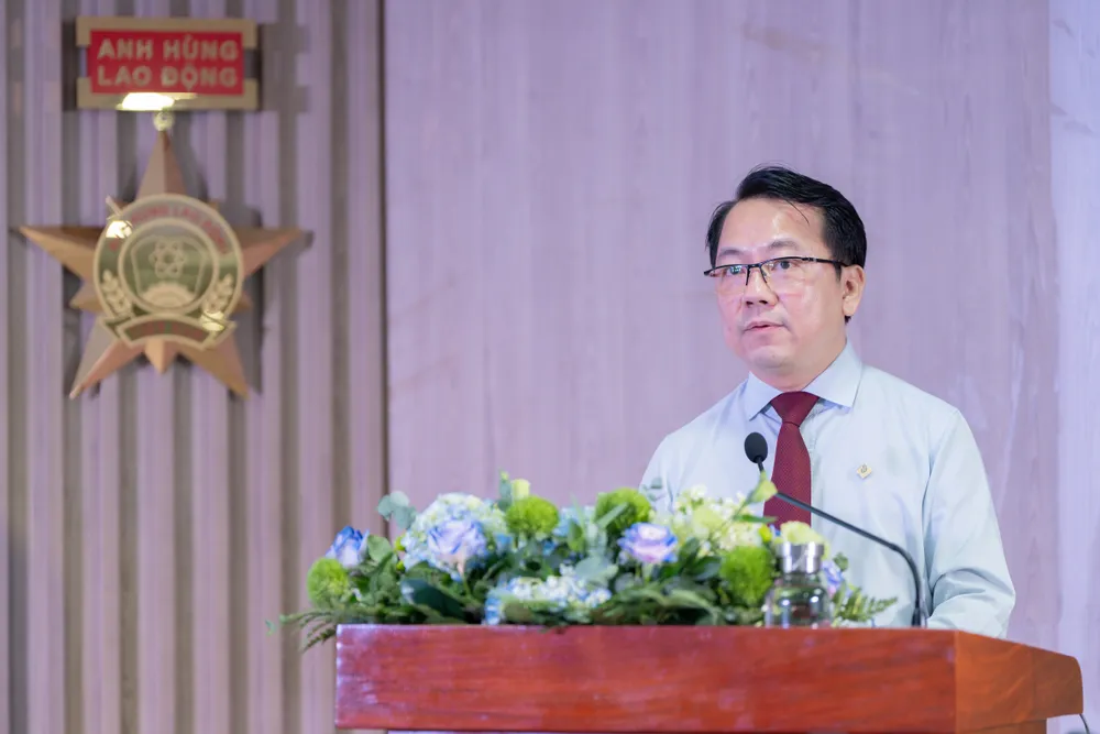 ÔNG NGUYỄN ANH DƯC - TỔNG GIÁM ĐỐC SAIGON CO.OP PHÁT BIỂU KHAI MẠC LỄ CÔNG BỐ VÙNG NGUYÊN LIỆU SẢN PHẨM SAIGON CO.OP.jpg