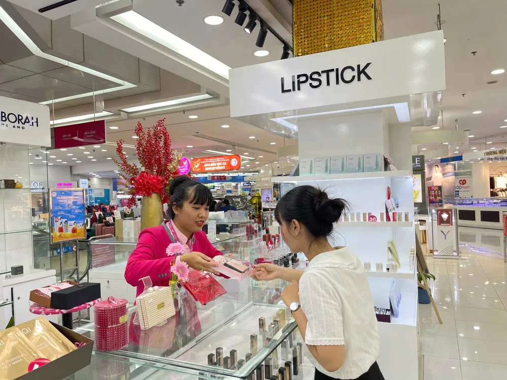 Nhiều thương hiệu nổi tiếng có mặt tại Sense city.jpg