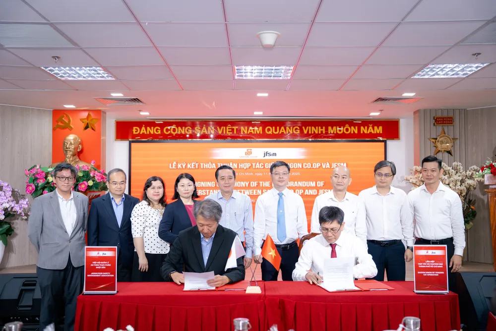 Lãnh đạo Saigon Co.op và Hiệp hội Quản lý An toàn Thực phẩm Nhật Bản chính thức ký kết thỏa thuận hợp tác chiến lược.