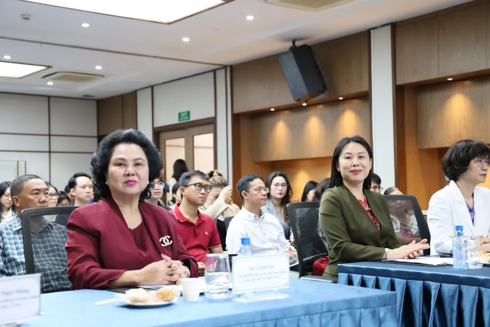 Nhiều doanh nghiệp tham gia tìm hiểu cơ hội gia nhập thị trường Halal. Ảnh: MINH XUÂN