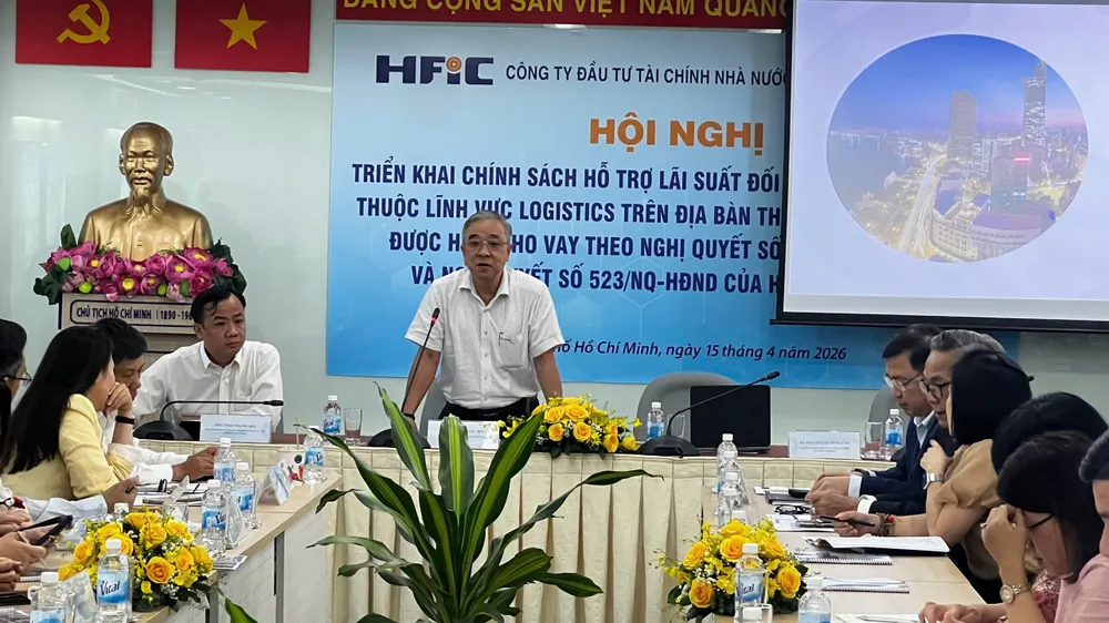 Ông Nguyễn Ngọc Hòa, Chủ tịch Hội đồng thành viên HFIC chia sẻ chính sách hỗ trợ lãi suất vốn vay cho doanh nghiệp. Ảnh: MINH XUÂN