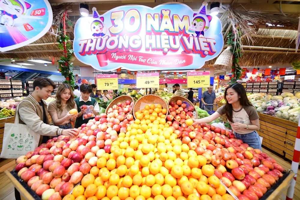 Không khí mua sắm tại Co.opmart sôi động hơn khi cận kề kỳ nghỉ lễ 30_4 – 01_5.JPG