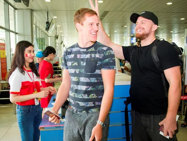 Vietjet: Rực rỡ cờ sao mừng ngày đất nước thống nhất ảnh 2