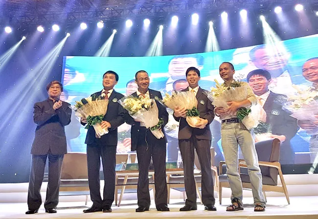 Vietjet vào Top các doanh nghiệp niêm yết hiệu quả nhất Việt Nam ảnh 5