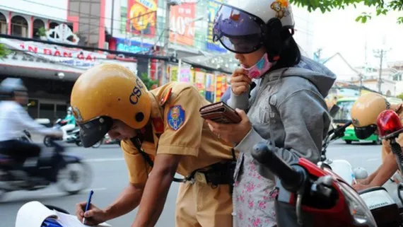 Phạt xe không có giấy tờ gốc có thể tác động tiêu cực (ảnh minh họa)