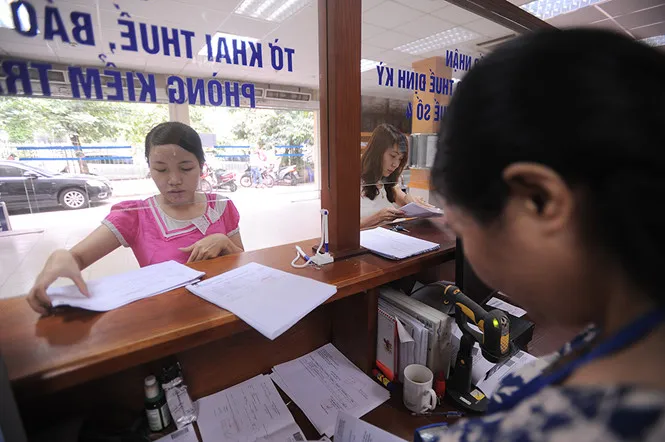 Giảm bậc thuế thu nhập cá nhân, người thu nhập thấp dễ thở hơn