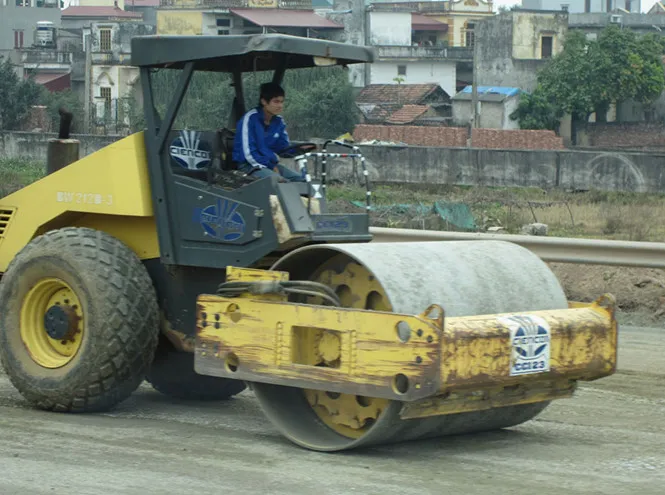 Vốn đầu tư công giải ngân còn quá ì ạch