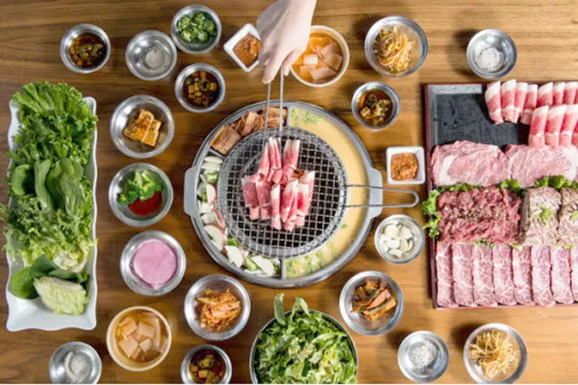 20-10 tặng gì cho người phụ nữ yêu thương? ảnh 1