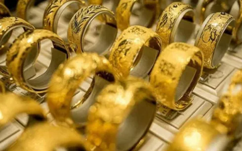 Giá vàng giảm mạnh phiên cuối tuần