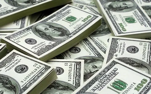 Tỷ giá trung tâm tăng, giá USD đi ngang