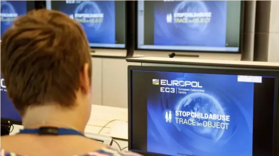 Châu Âu thu hút, phát triển và giữ chân nhân tài