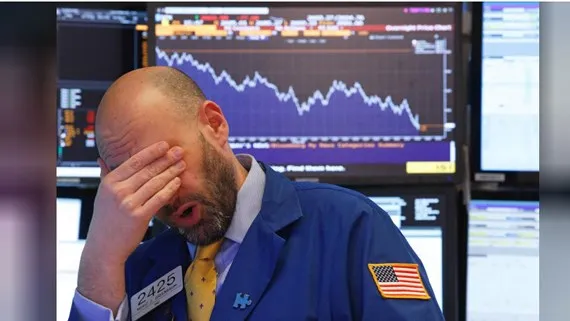 Sắc đỏ tràn ngập thị trường chứng khoán Mỹ và châu Á