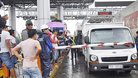 Trạm BOT Ninh An từng "thất thủ" nhiều lần vì tài xế sử dụng tiền lẻ qua trạm