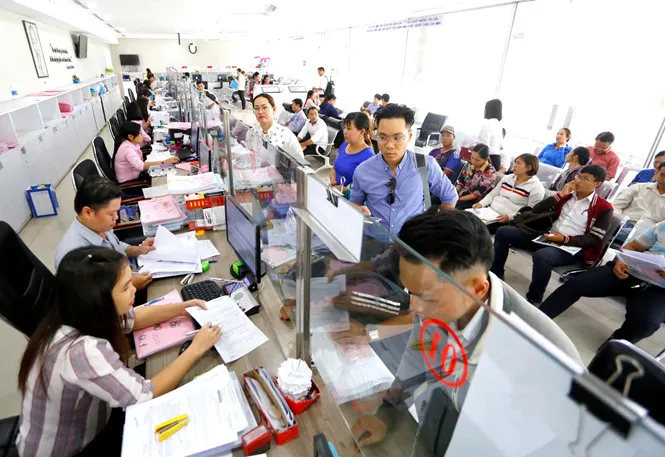 TP.HCM cho rằng việc tăng thu nhập sẽ tạo thêm động lực cống hiến đối với cán bộ, công chức, viên chức