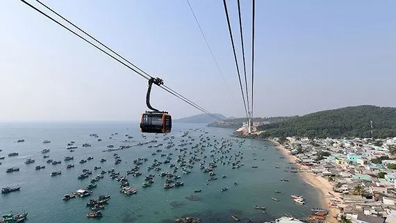 Chính phủ sẽ trình Quốc hội xem xét, cho lùi việc thông qua Dự án Luật này từ Kỳ họp thứ 5 sang Kỳ họp thứ 6. Trong ảnh là một góc huyện đảo Phú Quốc