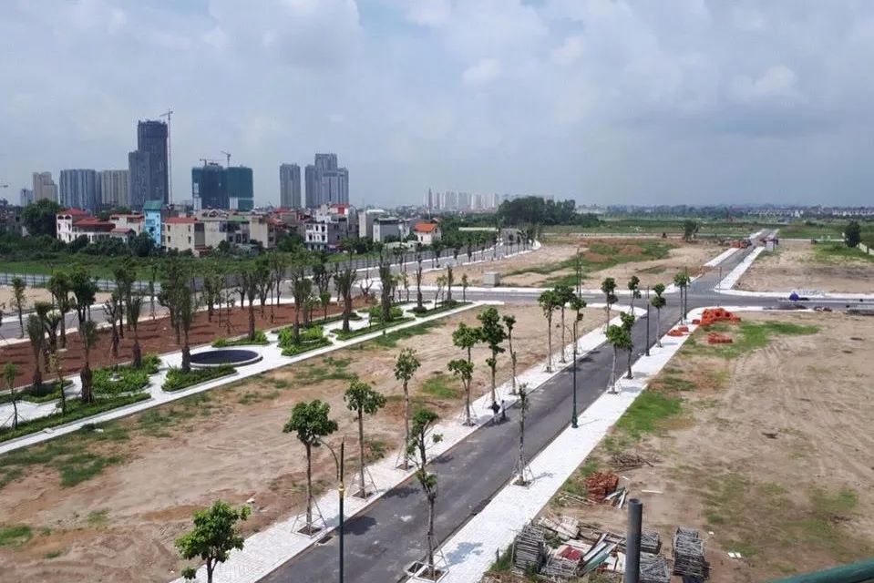 Dự án Louis City (chủ đầu tư Cty CP Thương mại Ngôi nhà mới - Cty thành viên của Tập đoàn Lã Vọng).