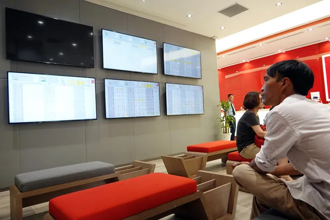 Tuần này khối ngoại liên tục bán ra