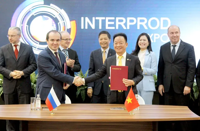 Tập đoàn T&T Group ký kết biên bản ghi nhớ 3 đối tác lớn tại Nga ảnh 2