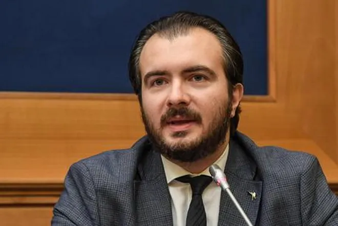 Quan chức cấp cao thuộc đảng Liên đoàn, ông Riccardo Molinari. (Nguồn: ansa.it)