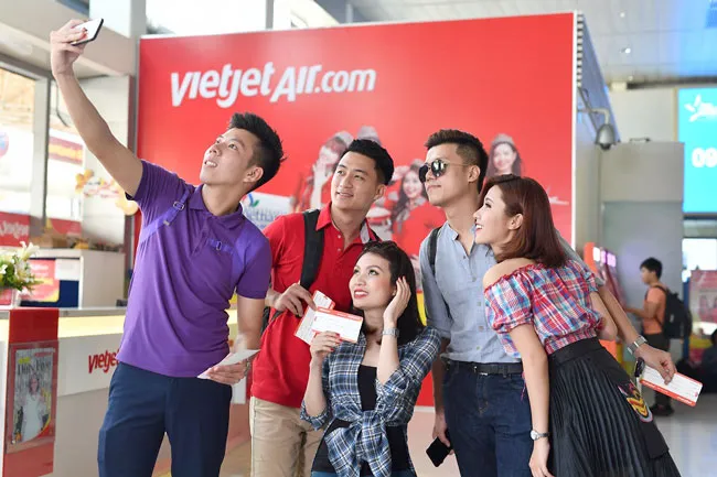 Mua trả góp vé máy bay Vietjet tại HD SAISON