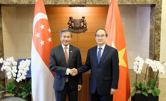 Bí thư Thành ủy TPHCM Nguyễn Thiện Nhân tìm hiểu kinh nghiệm starup từ Singapore ảnh 2