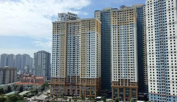 Hầu hết các giao dịch nhà đất đều khai giá thấp để tránh phải nộp thuế cao. (Nguồn: Vietnam+)