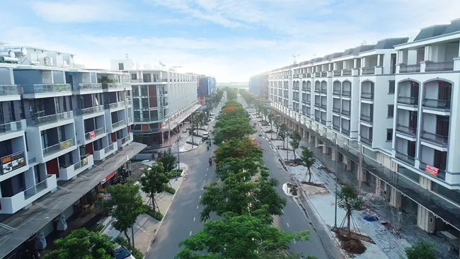 Cơ hội sỡ hữu xe Mercedes khi mua nhà Van Phuc City ảnh 1