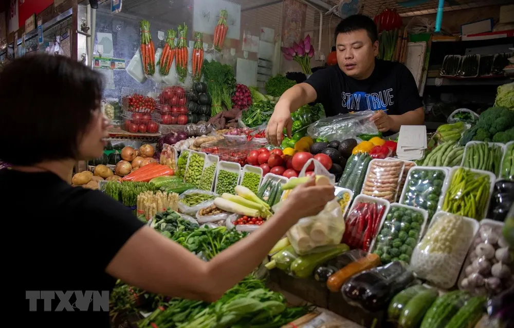 Trung Quốc tăng cường nhập khẩu hàng hóa để ổn định thương mại