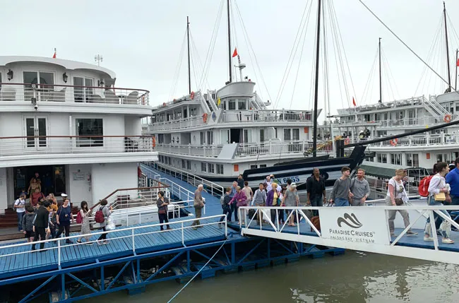Cảng Tuần Châu hiện giải quyết việc làm cho hàng chục ngàn lao động địa phương và thu ngân sách hơn 2.000 tỷ đồng/năm. Ảnh: Minh Tuấn.
