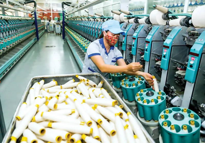 Ngành dệt may đang quá phụ thuộc vào nguồn nguyên phụ liệu từ Trung Quốc.