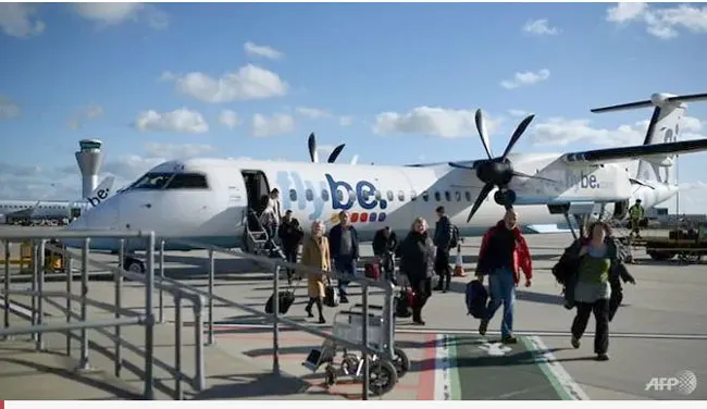 Hãng hàng không lớn nhất Anh quốc Flybe dừng hoạt động 