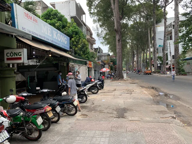 Những hình ảnh toàn dân phòng chống dịch tại Hà Nội và TPHCM ảnh 17