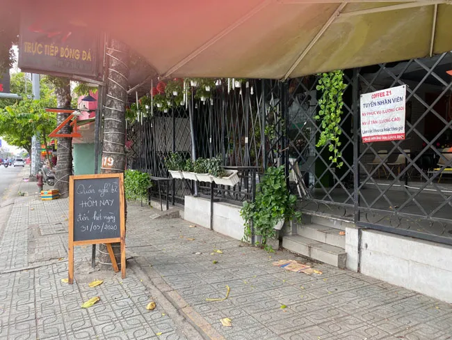 Những hình ảnh toàn dân phòng chống dịch tại Hà Nội và TPHCM ảnh 10