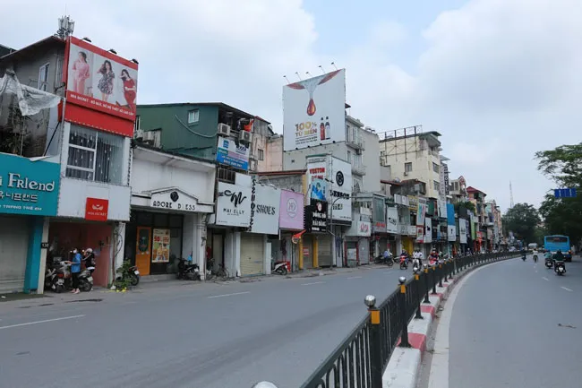 Những hình ảnh toàn dân phòng chống dịch tại Hà Nội và TPHCM ảnh 3