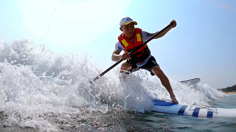 Khai trương dịch vụ thể thao dưới nước đầu tiên tại bãi biển Thuận An - Huế ảnh 3