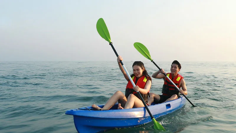 Khai trương dịch vụ thể thao dưới nước đầu tiên tại bãi biển Thuận An - Huế ảnh 4