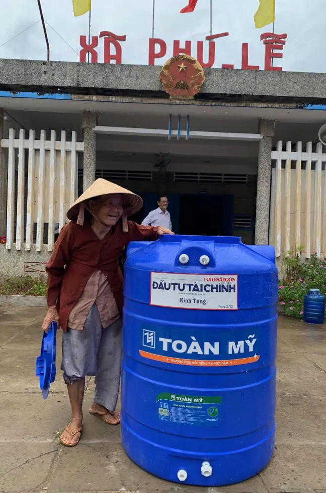 Báo ĐTTC trao nhà tình thương cho các hộ nghèo huyện Ba Tri - Bến Tre ảnh 5