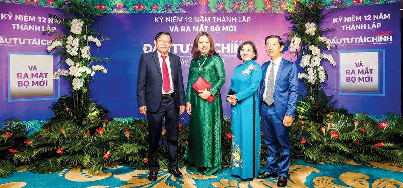 Tháng 4-2019, Báo SGGP-Đầu tư Tài chính chính thức chuyển sang bộ mới, chuyên sâu phần bình luận, phân tích, dự báo... của các chuyên gia về chính sách và phản biện chính sách. Ảnh: HOÀNG HÙNG