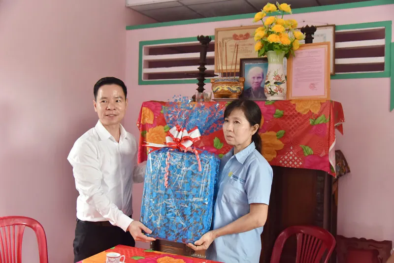 SCB xây 20 nhà cho gia đình chính sách khó khăn tại Long An ảnh 1