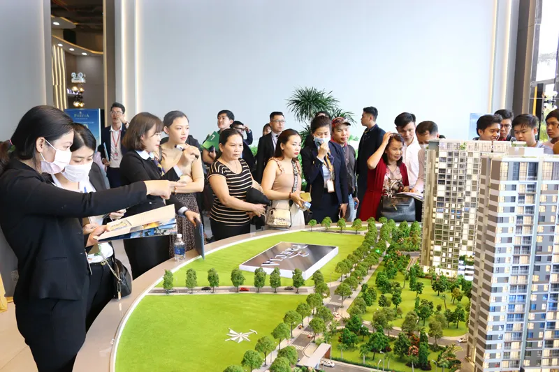 Người mua nhộn nhịp quay lại thị trường BĐS ảnh 1