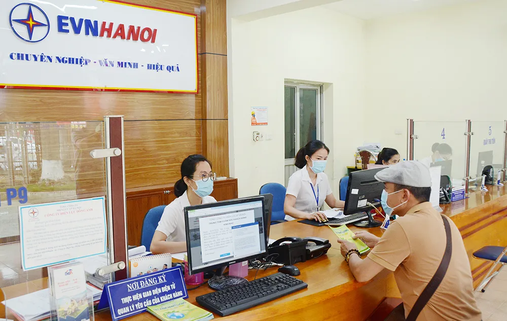 Giảm 9.300 tỷ đồng tiền điện cho 26,8 triệu khách hàng