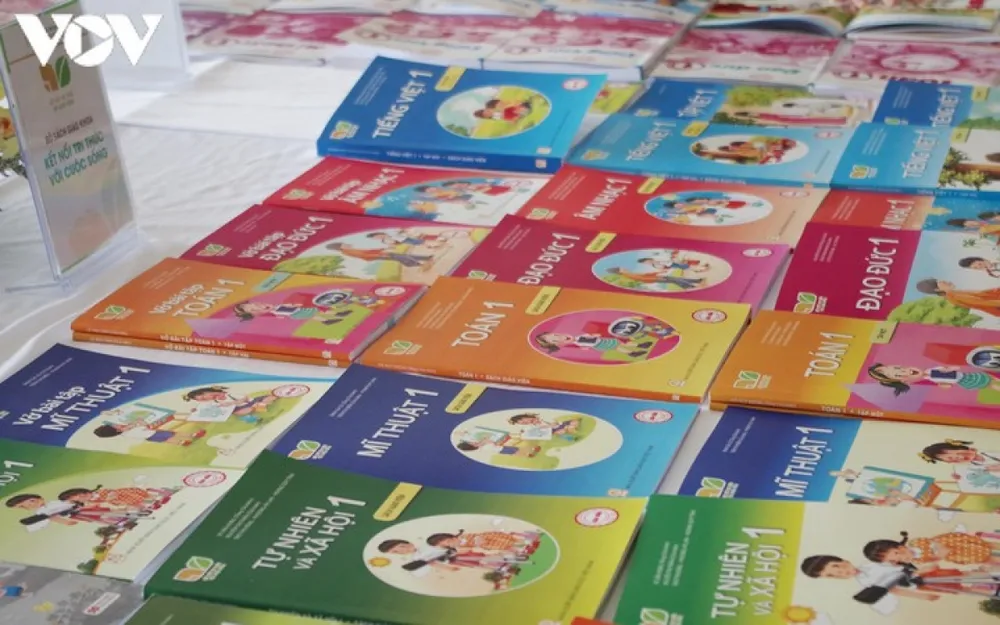 Lớp 1 mua thêm chục cuốn sách tham khảo để làm gì?