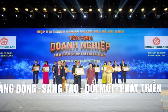 Hưng Thịnh nhận 3 giải thưởng Doanh nghiệp, Doanh nhân TPHCM tiêu biểu 2020 ảnh 3