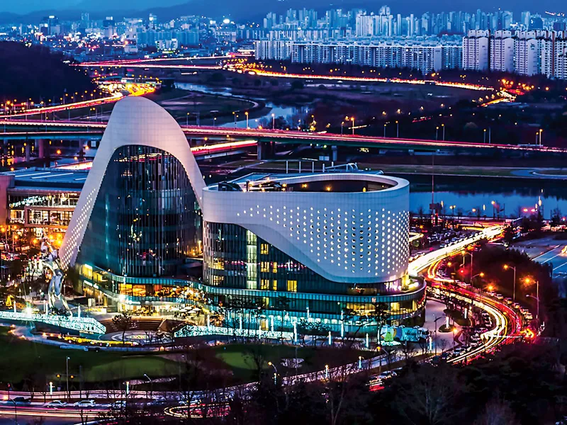 Tiến trình hình thành thành phố sáng tạo ảnh 2