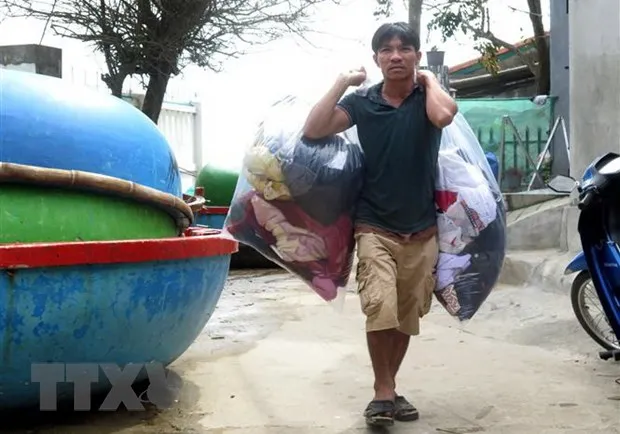 Da Nang khuyen cao nguoi dan khong ra khoi nha tu 20 gio ngay 27/10 hinh anh 3