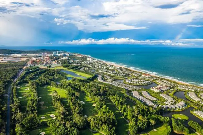 Xe buýt điện thay đổi diện mạo đô thị, tăng tốc du lịch ảnh 1