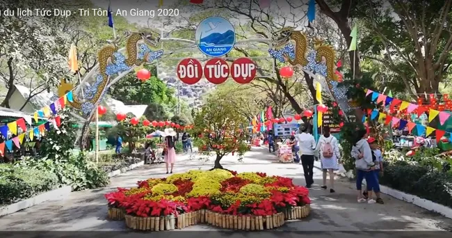 Viết tiếp trang sử vàng trên vùng đất kiêu hùng ảnh 1