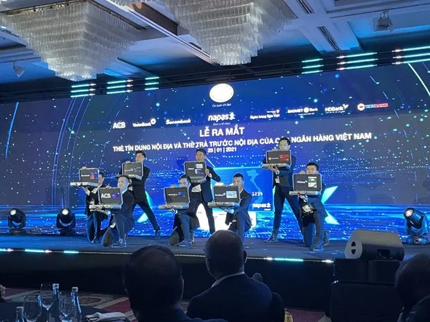 7 ngân hàng Việt Nam ra mắt thẻ tín dụng nội địa